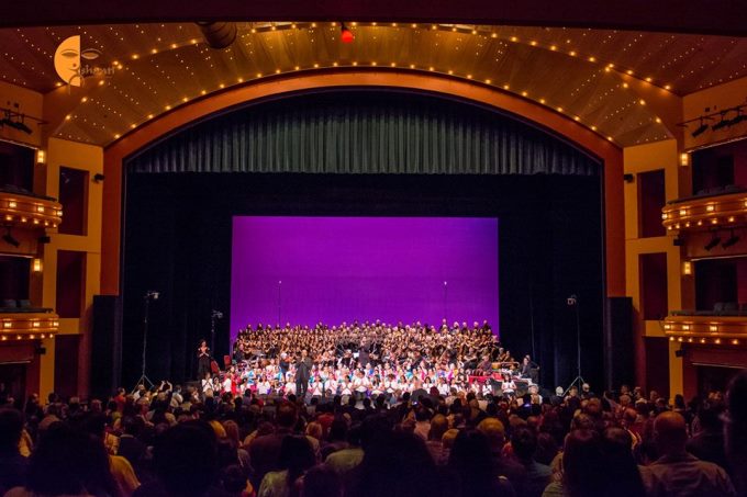 Kanniks_shanti aronoff stage_680.jpg